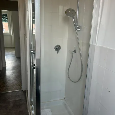 Apartamento Elle Pyramid 1