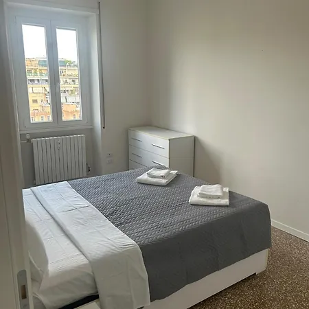 Elle Pyramid 1 Apartamento Roma